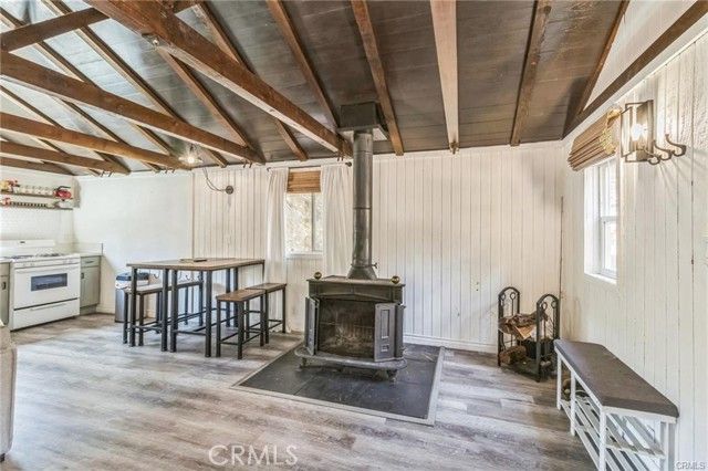 33401 Bluebird Drive, Green Valley Lake, CA 92341