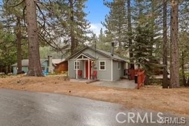 33401 Bluebird Drive, Green Valley Lake, CA 92341