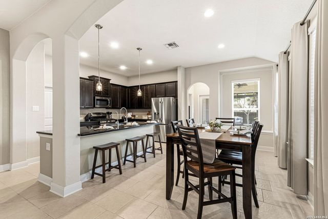 7911 CIMARRON RNCH, San Antonio, TX 78254