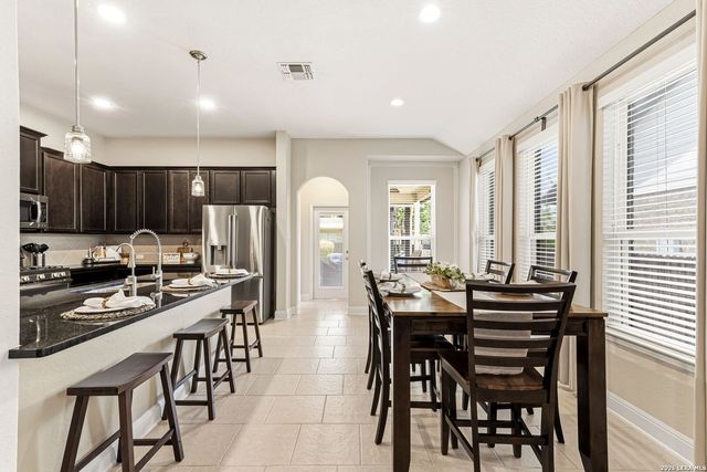 7911 CIMARRON RNCH, San Antonio, TX 78254