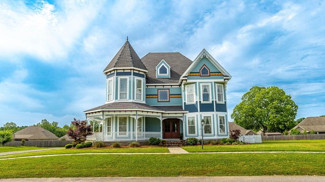 414 Legacy Blvd., Hattiesburg, MS 39402