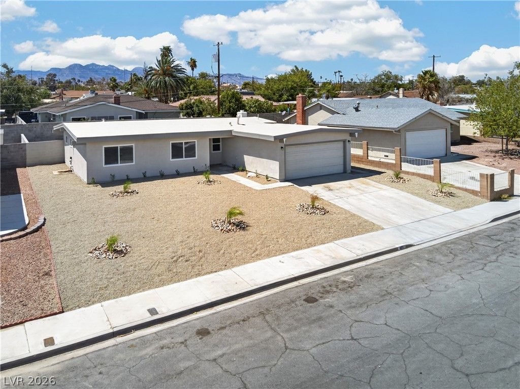 605 Donner Street, Las Vegas, NV 89107 — photo 3