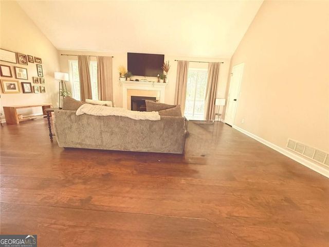 419 Etowah Valley Way, Woodstock, GA 30189