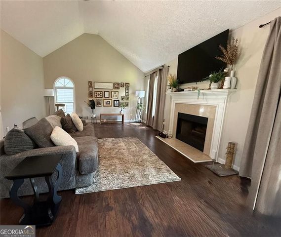 419 Etowah Valley Way, Woodstock, GA 30189