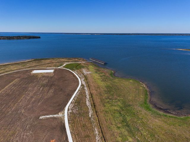 215 Cove Side Court, Honey Grove, TX 75446