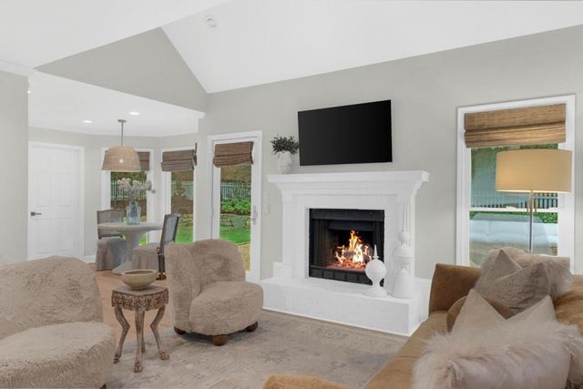 205 Mayfield Circle, Alpharetta, GA 30009