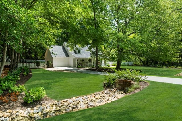 205 Mayfield Circle, Alpharetta, GA 30009