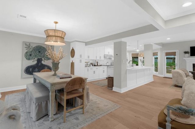 205 Mayfield Circle, Alpharetta, GA 30009