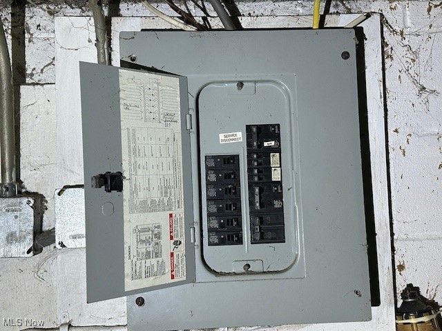 9613 Saint Catherine Avenue, Cleveland, OH 44104