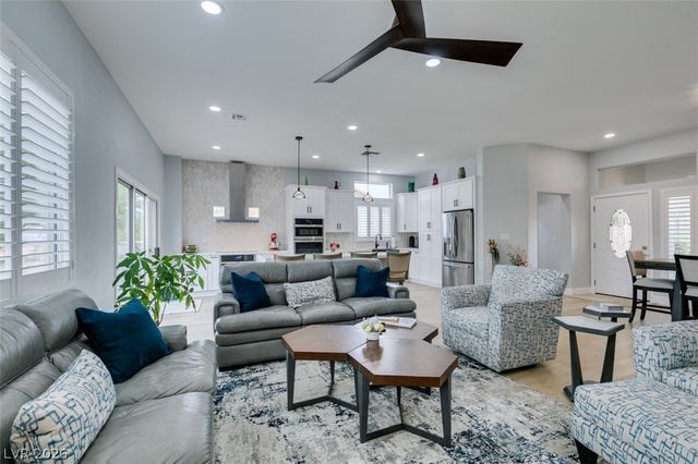 10800 Heritage Hills Drive, Las Vegas, NV 89134