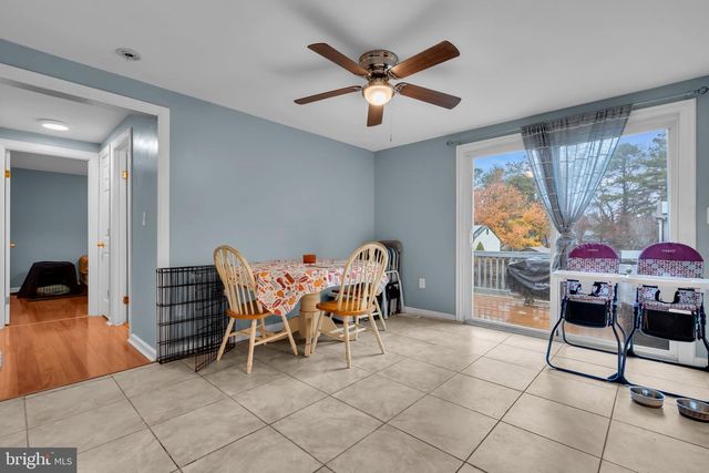 5926 BERRY DR, Mays Landing, NJ 08330