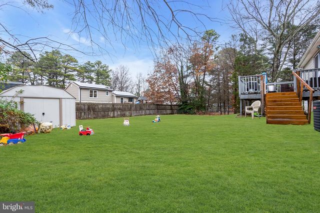 5926 BERRY DR, Mays Landing, NJ 08330