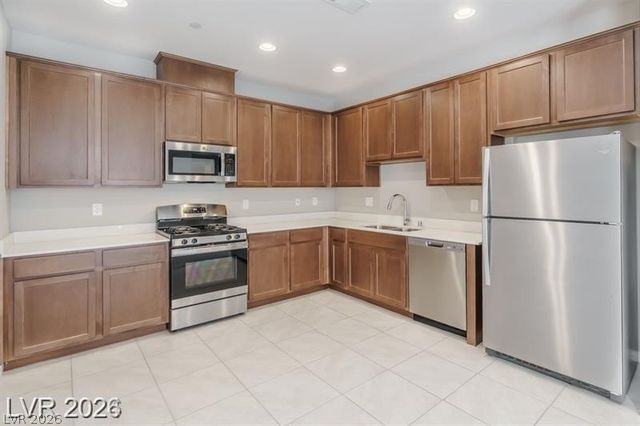 667 Solar Citrine Street, Las Vegas, NV 89138