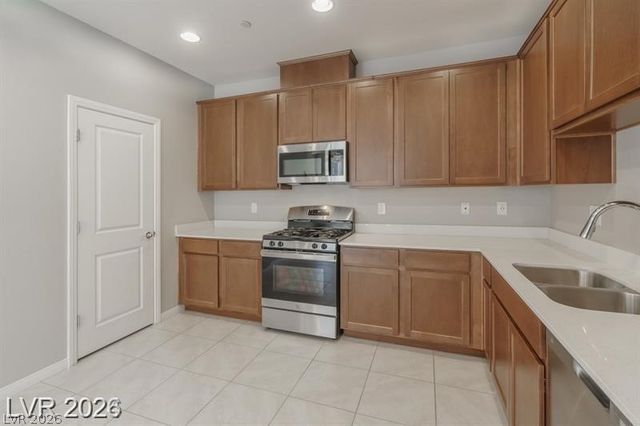 667 Solar Citrine Street, Las Vegas, NV 89138