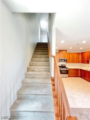 667 Solar Citrine Street, Las Vegas, NV 89138