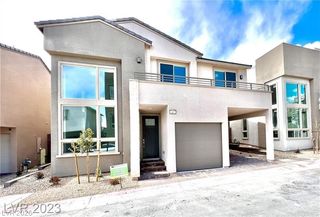 667 Solar Citrine Street, Las Vegas, NV 89138