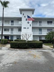 11201 80TH AVENUE 305, Seminole, FL 33772