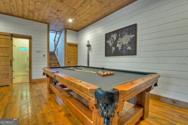 590 Deer Crest Road, Blue Ridge, GA 30513