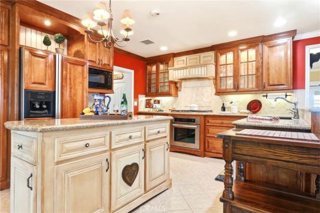 12568 Bryant, Yucaipa, CA 92399