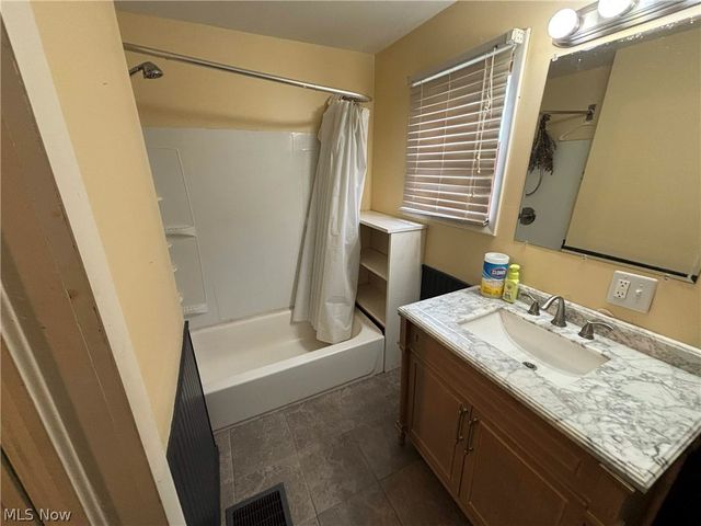 2610 Ridge Road, South Zanesville, OH 43701