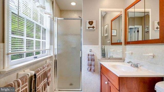 405 TOLAND DR, Fort Washington, PA 19034