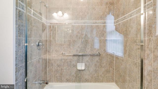 405 TOLAND DR, Fort Washington, PA 19034