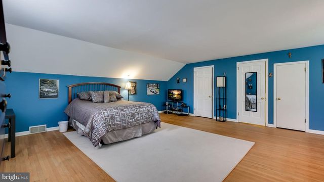 405 TOLAND DR, Fort Washington, PA 19034
