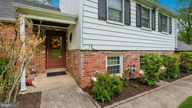 405 TOLAND DR, Fort Washington, PA 19034