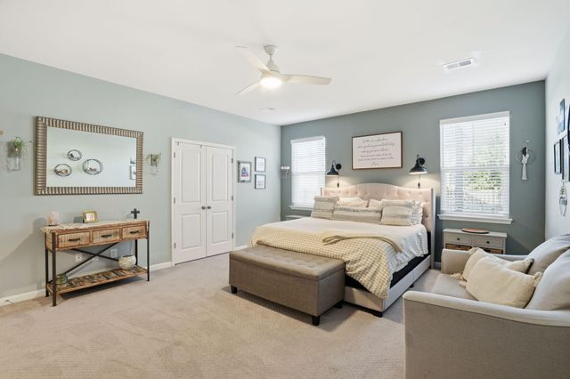 711 Kilarney Road, Summerville, SC 29483