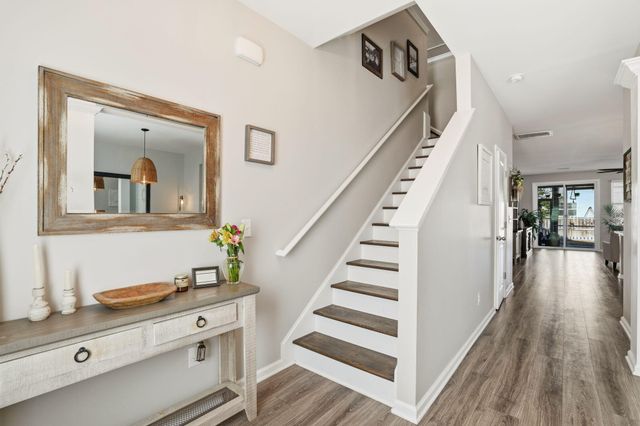 711 Kilarney Road, Summerville, SC 29483