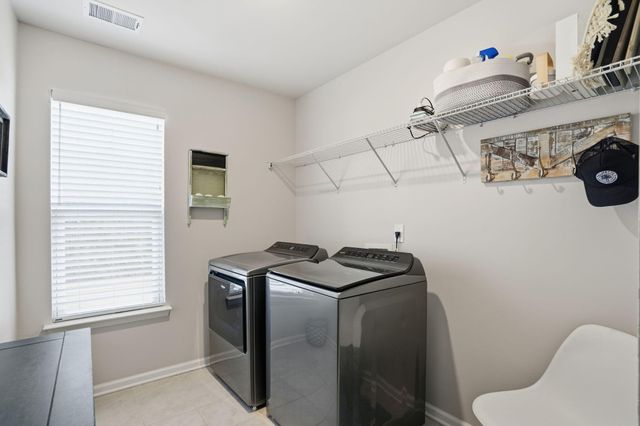 711 Kilarney Road, Summerville, SC 29483