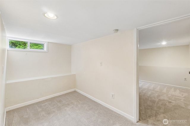 517 Bronson Way NE, Renton, WA 98056