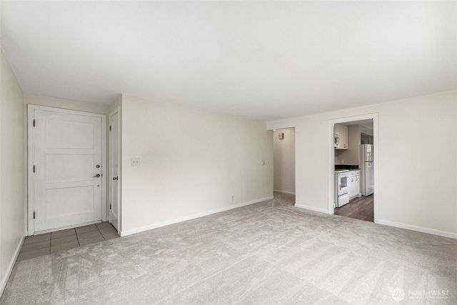 517 Bronson Way NE, Renton, WA 98056