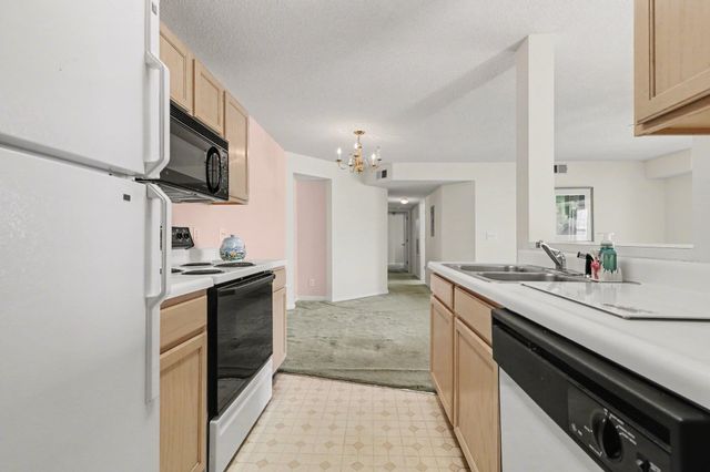 2268 Clearwater Dr Apt G, Myrtle Beach, SC 29575