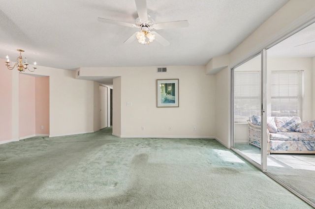 2268 Clearwater Dr Apt G, Myrtle Beach, SC 29575