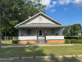 601 N Independence Street, Kinston, NC 28501
