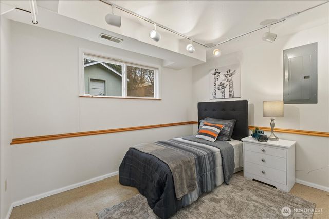 14050 91st Place NE, Kirkland, WA 98034