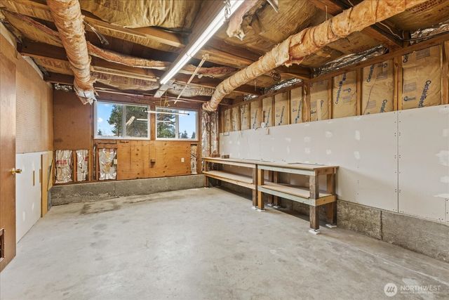 14050 91st Place NE, Kirkland, WA 98034