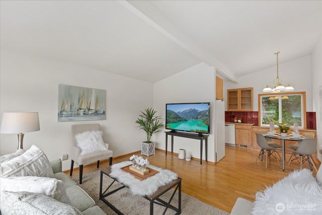 14050 91st Place NE, Kirkland, WA 98034