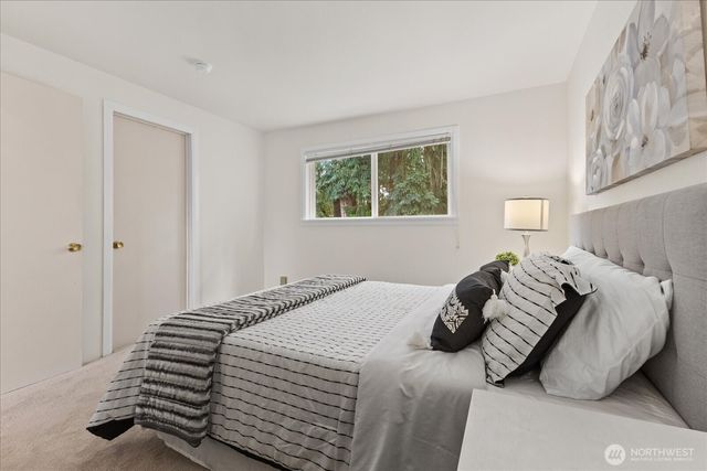 14050 91st Place NE, Kirkland, WA 98034