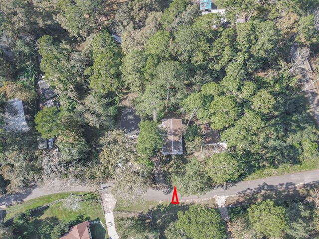 5880 Beech Drive, Montgomery, TX 77316