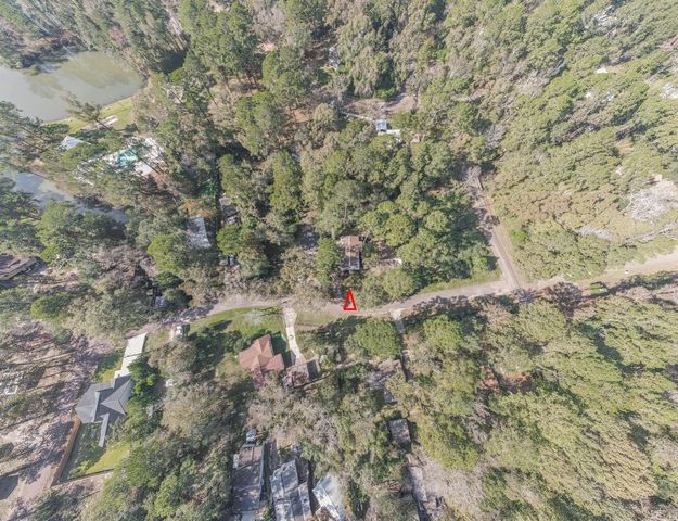 5880 Beech Drive, Montgomery, TX 77316