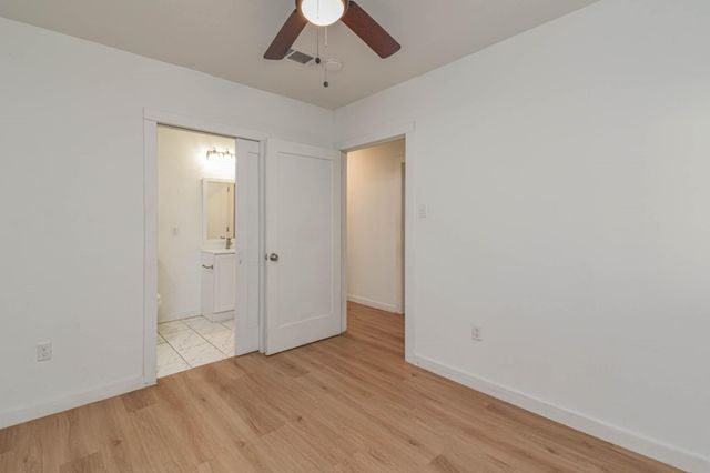 5880 Beech Drive, Montgomery, TX 77316