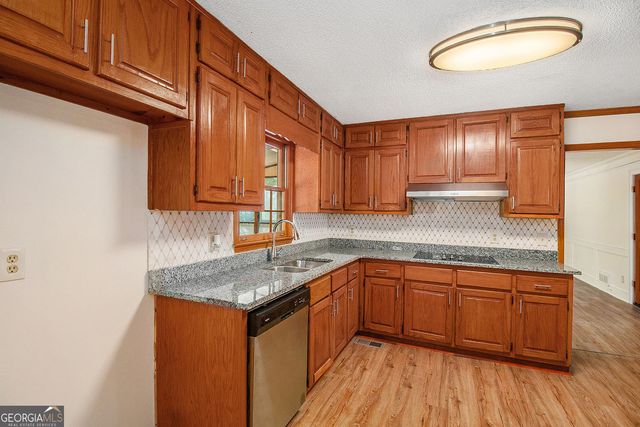 1820 Colonial South Drive SW, Conyers, GA 30094