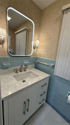 4845 Keithdale Lane, Bloomfield Hills, MI 48302