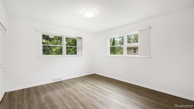 4845 Keithdale Lane, Bloomfield Hills, MI 48302