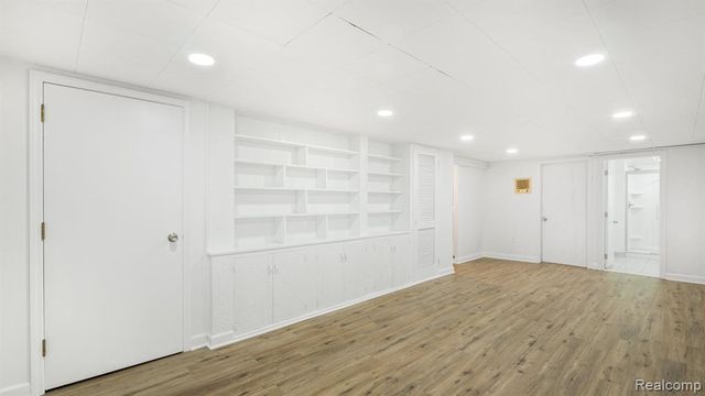 4845 Keithdale Lane, Bloomfield Hills, MI 48302