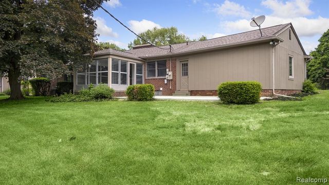 4845 Keithdale Lane, Bloomfield Hills, MI 48302