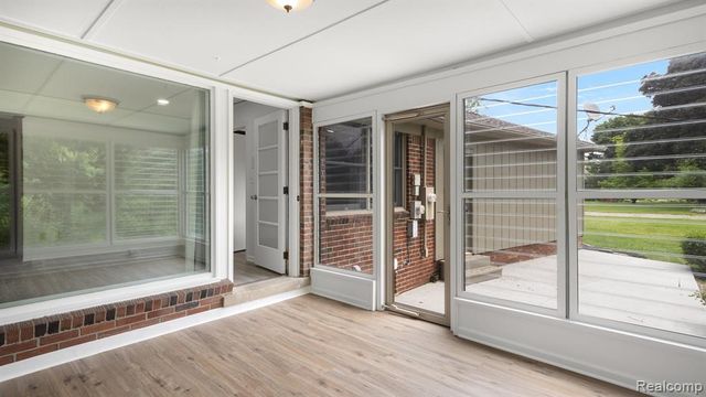 4845 Keithdale Lane, Bloomfield Hills, MI 48302