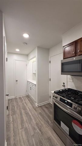 4845 Keithdale Lane, Bloomfield Hills, MI 48302